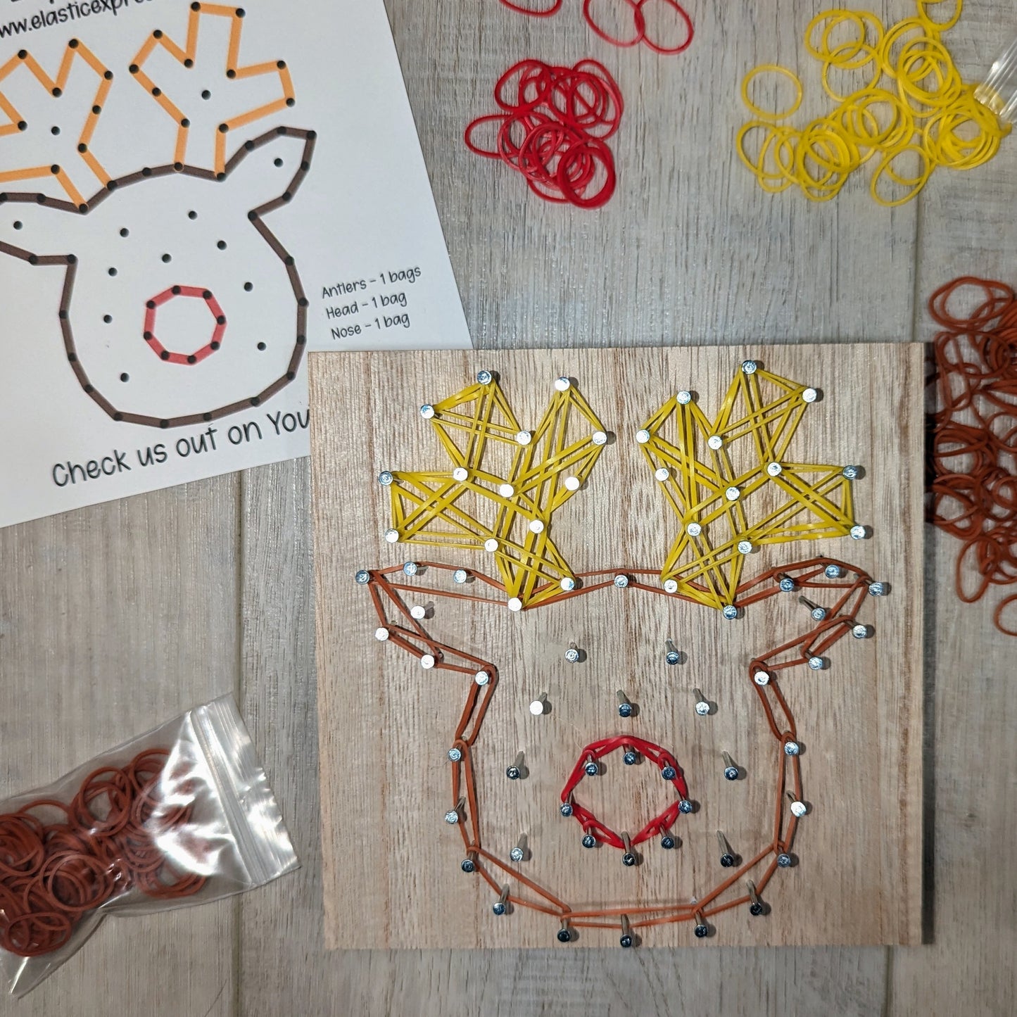 DIY Rubber Band Art Kit - Reindeer