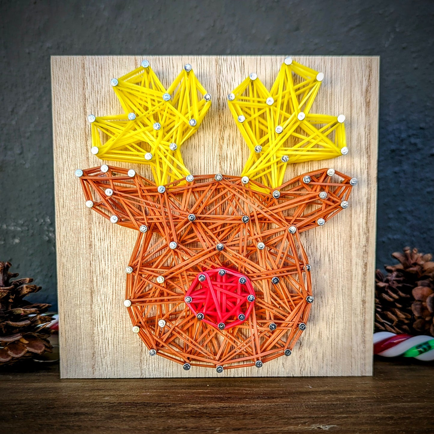 DIY Rubber Band Art Kit - Reindeer