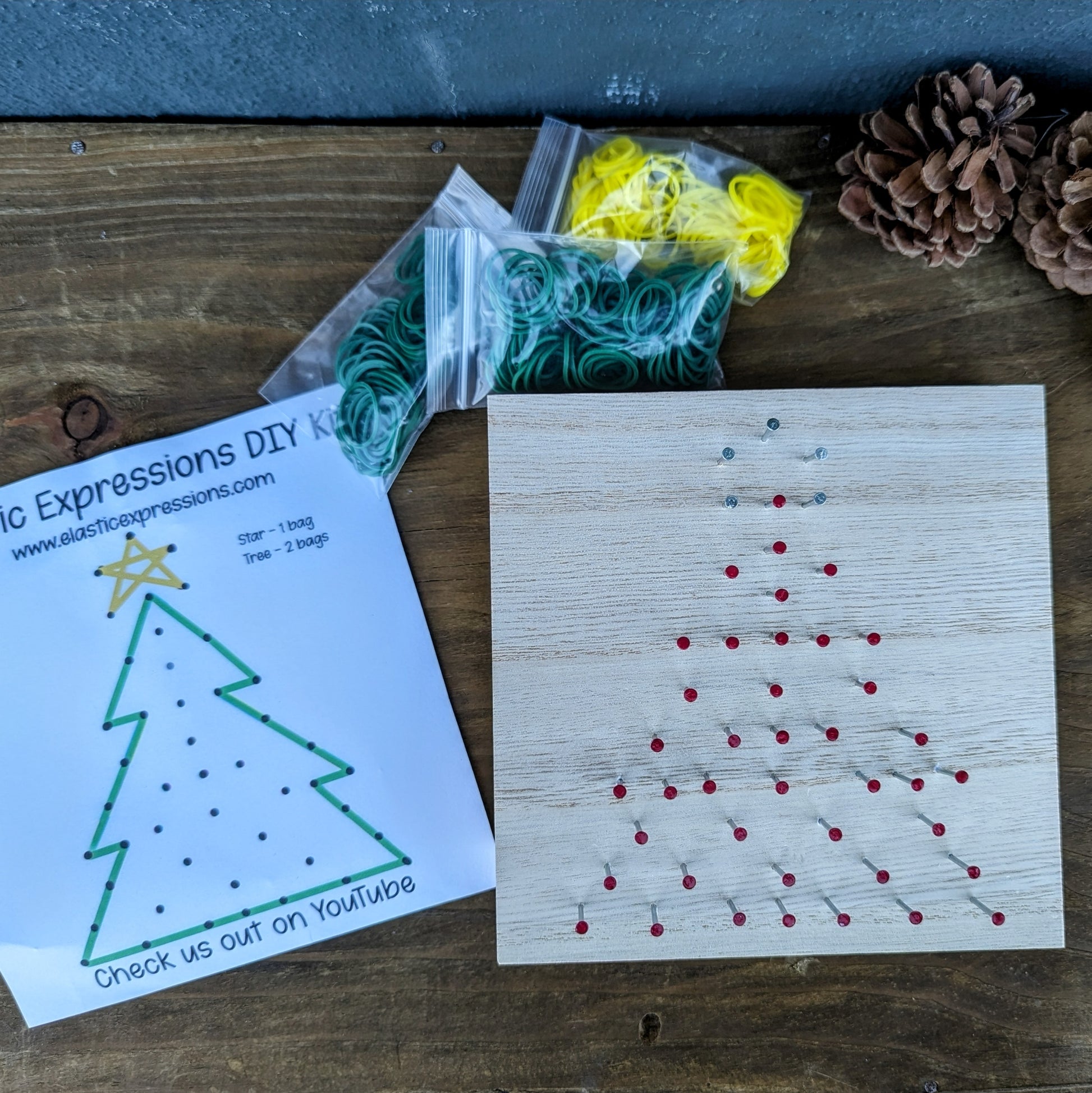 rubber band christmas tree DIY Rubber Band Art Kit