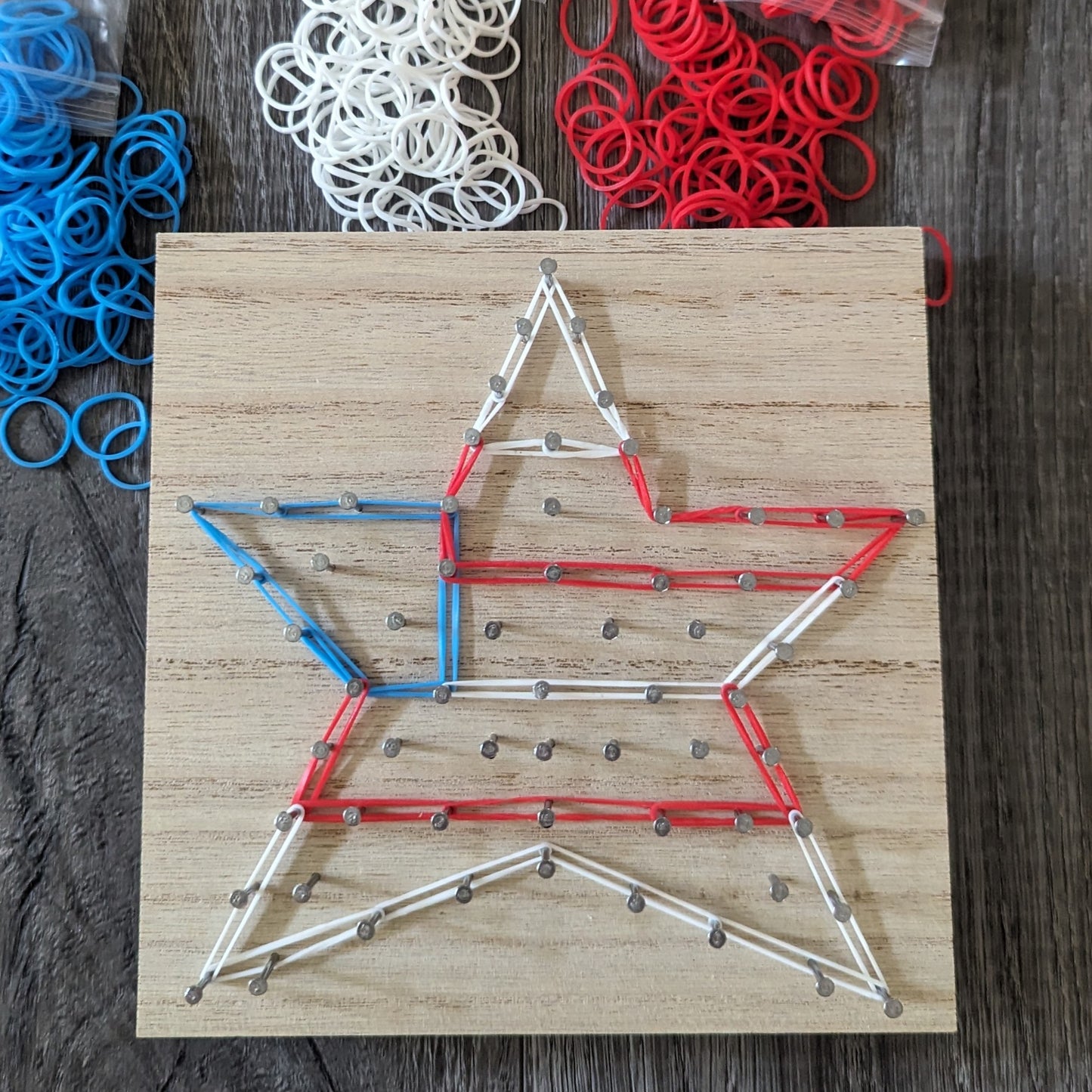 DIY Rubber Band Art Kit - Flag Star