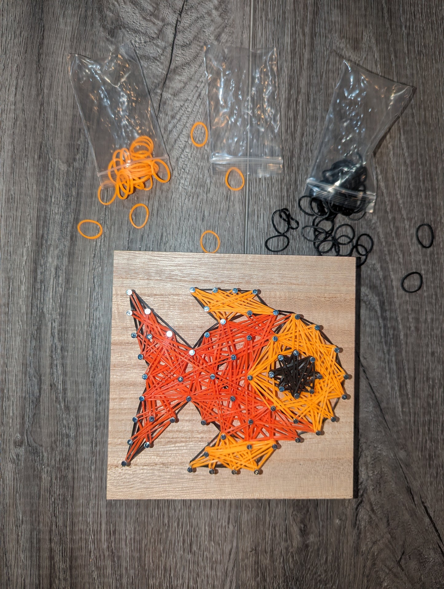 DIY Rubber Band Art Kit - Fish